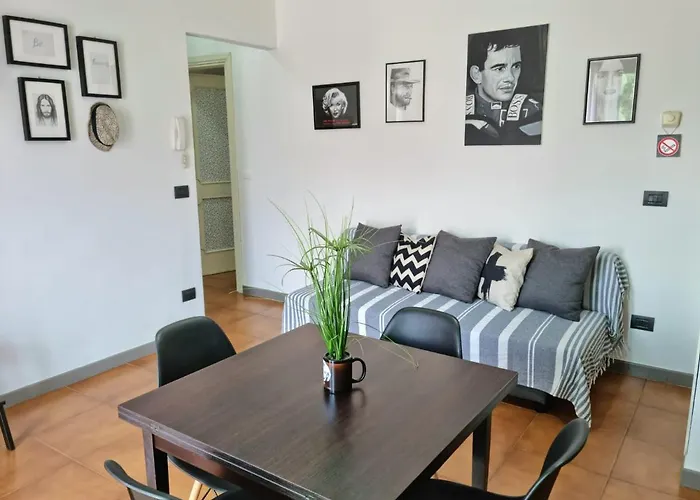 Apartament Of Fame - Gallery With Fully Equipped Kitchen, Separate Entrance, Free Parking Olbia