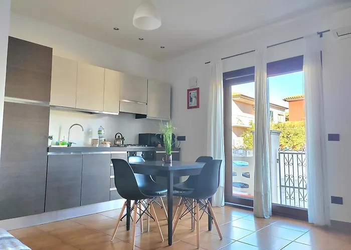 Apartament Of Fame - Gallery With Fully Equipped Kitchen, Separate Entrance, Free Parking Olbia