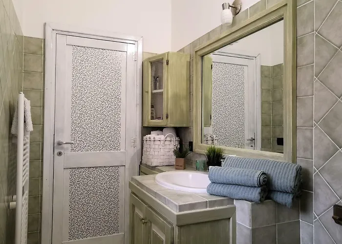 Of Fame - Gallery With Fully Equipped Kitchen, Separate Entrance, Free Parking Apartament Olbia